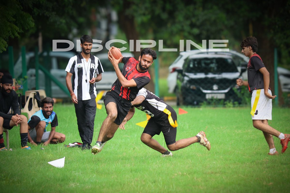 JaipurVgu's tweet image. It’s not about who’s the fastest or the strongest —
It’s about who shows up. Who stands tall when it gets tough.
On this field, unity speaks louder than words. 🏈

#VGUFootballFever #PowerInPrecision #OneTeamOneGoal #VGUInMotion #ThisIsVGU