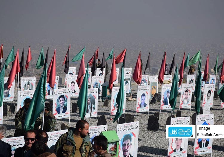 Daneshnaji20's tweet image. جنبش روشنایی، یک حرکت عدالتخواهانه بود که علیه تبعیض سیستماتیک قد علم کرد. شورای امنیت وقت، با بهرهگیری از تیمهای ترور و انتحار، بیش از ۸۰ دانشجوی عدالتطلب را به خاک و خون کشید. با این حال، صدای عدالت هرگز خاموش نخواهد شد.
#StopHazaraGenocide