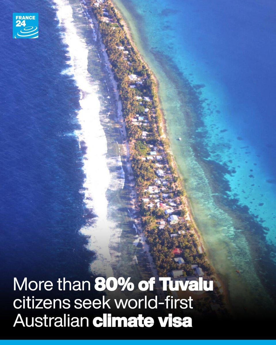 France24_en's tweet image. 🌊 Over 80% of 🇹🇻 Tuvalu’s population has applied for 🇦🇺 Australia’s landmark #climate visa, officials said Wednesday, as rising seas threaten the Pacific nation.
📉 With just 280 spots available this year, thousands are set to miss out.
➡️ go.france24.com/UXc