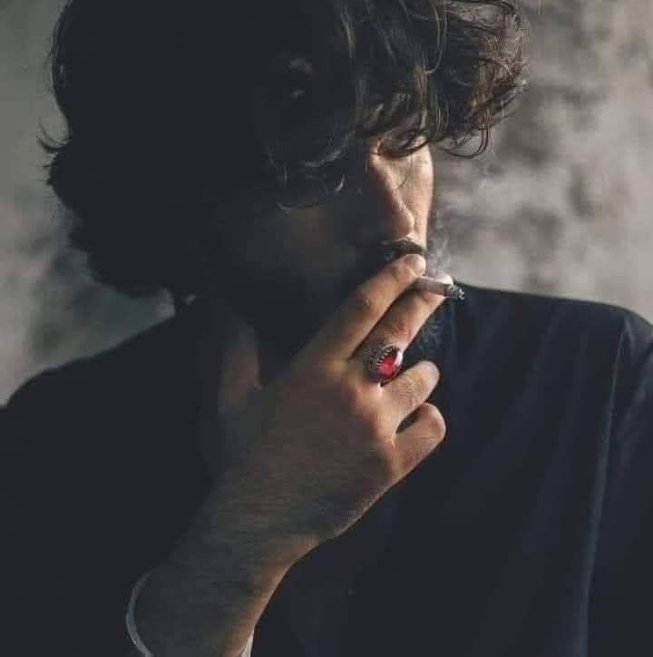 Azam__47's tweet image. ہجر کامل، فراق حاوی، جدائی یکسر، طویل دوری__❤️🩹
خواب قربت، وصال حسرت، میں ہوں تنہا بغیر تیرے!!!✍️🥀
#محبت_مافیا