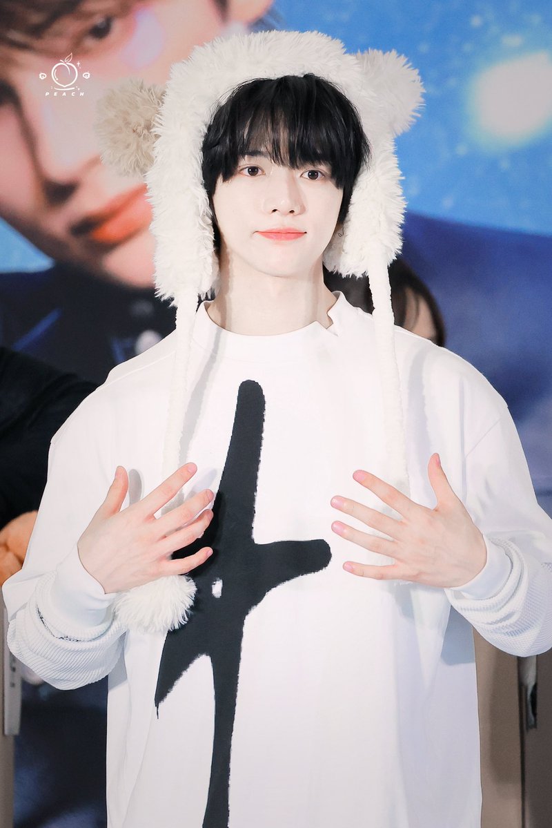 cutemeoo's tweet image. 250723

#범규   #BEOMGYU #ボムギュ
#TXT #TOMORROW_X_TOGETHER
#투모로우바이투게더 #투바투
