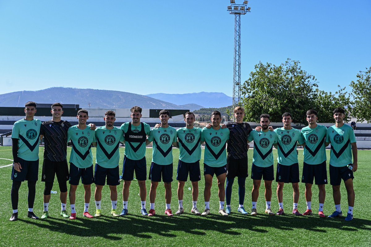 RealJaenCF's tweet image. 𝗣𝗿𝗶𝗺𝗲𝗿 𝗱𝗶́𝗮 𝗲𝗻 𝗹𝗮 𝗼𝗳𝗶𝗰𝗶𝗻𝗮 ✔ 💜
Entrenamiento 1️⃣ de la pretemporada finalizado con éxito ✅
#RJ2526 #Pretemporada #VolverASentir
