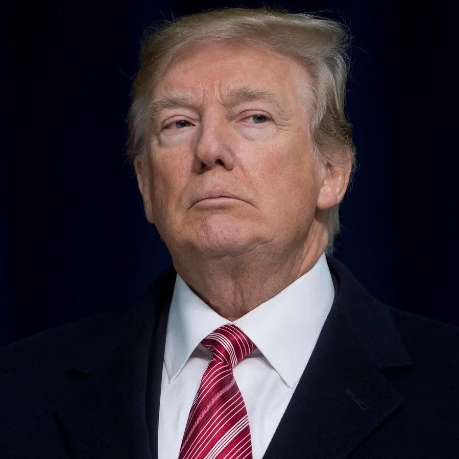 CryptoNewsHntrs's tweet image. 🚨 JUST IN: 🇪🇺 The European Union has unveiled a €100 billion plan to counter the U.S.&apos;s 30% tariffs. 

A major move in the ongoing trade tensions. 

#TradeWars #EUTariffs #CryptoNews #GlobalEconomy #USPolitics