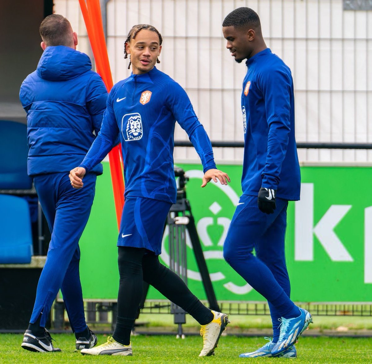 Santoss_CFC's tweet image. Xavi simons - Attacking midfielder
Jorrel Hato - Left back
We're getting Palmer and Cucurella elite covers.