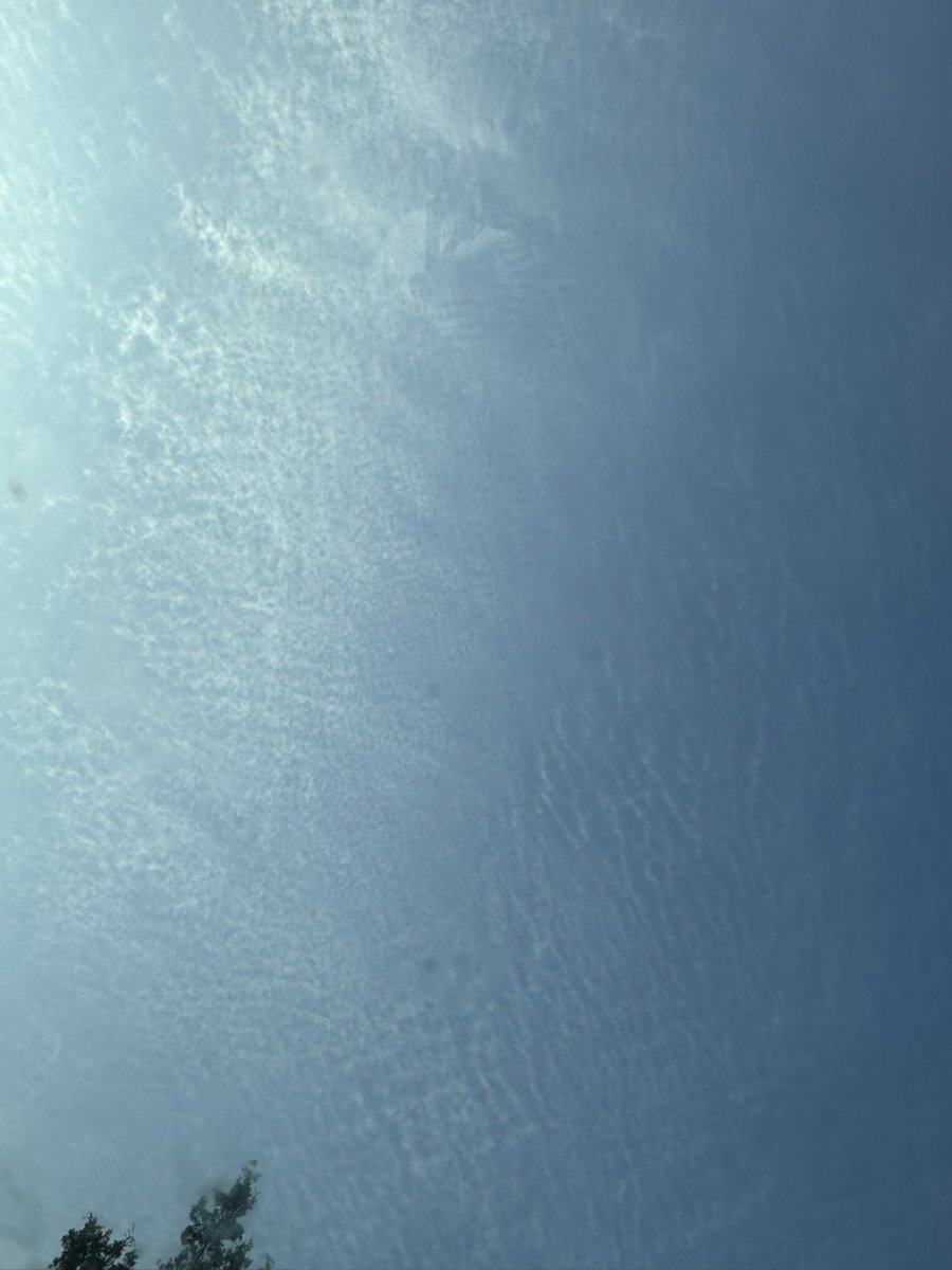MikePatriot175's tweet image. Anyone else see this overhead in virginia today? This is bad.