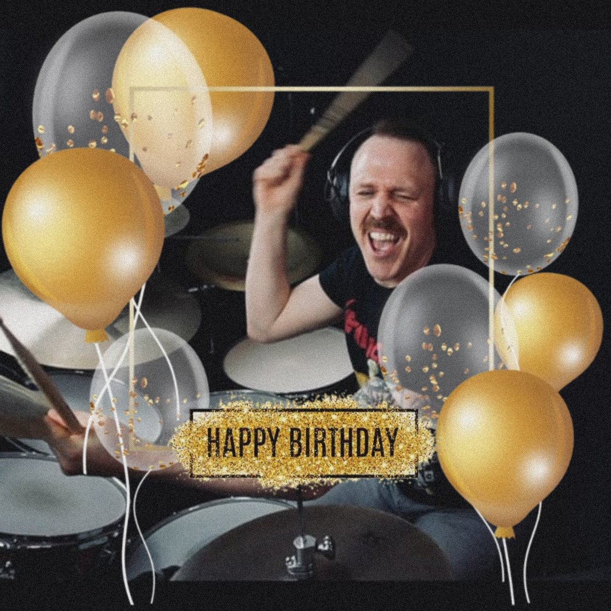Happy Birthday to former @sum41 drummer current drummer in his basement our very own Stevo 🤘🏻 #sum41