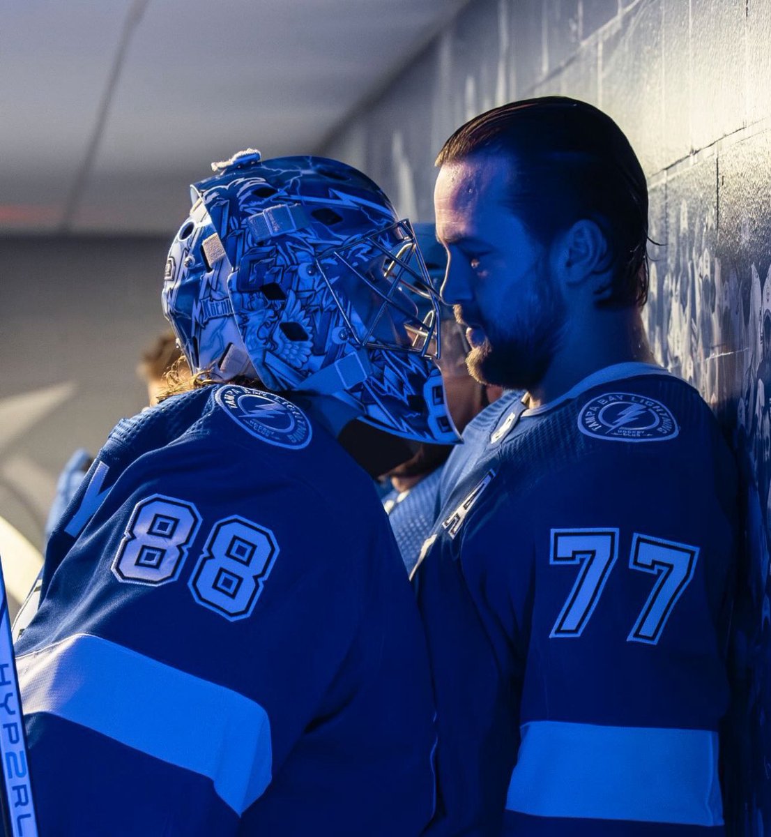 pointybolts's tweet photo. day 77 of random photos i have until the bolts play hockey again https://t.co/1AgDAoSMME