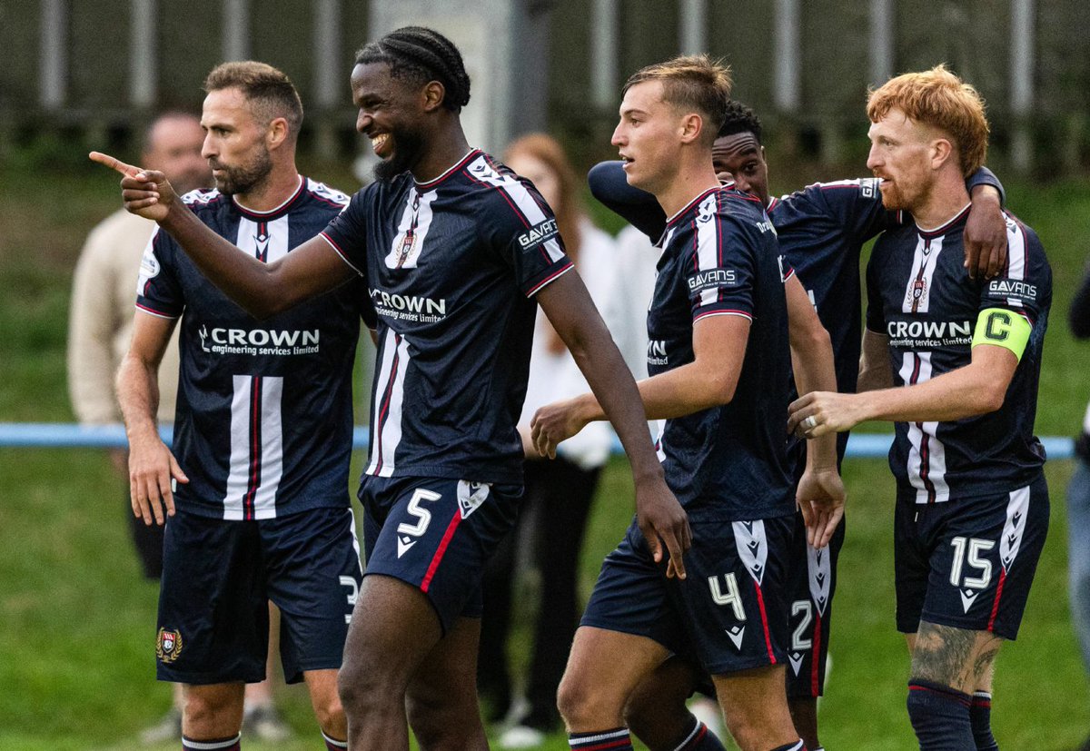 Tele_Sport's tweet image. 4 Dundee talking points from Bonnyrigg victory as Steven Pressley gets first win on the board dlvr.it/TM4B81