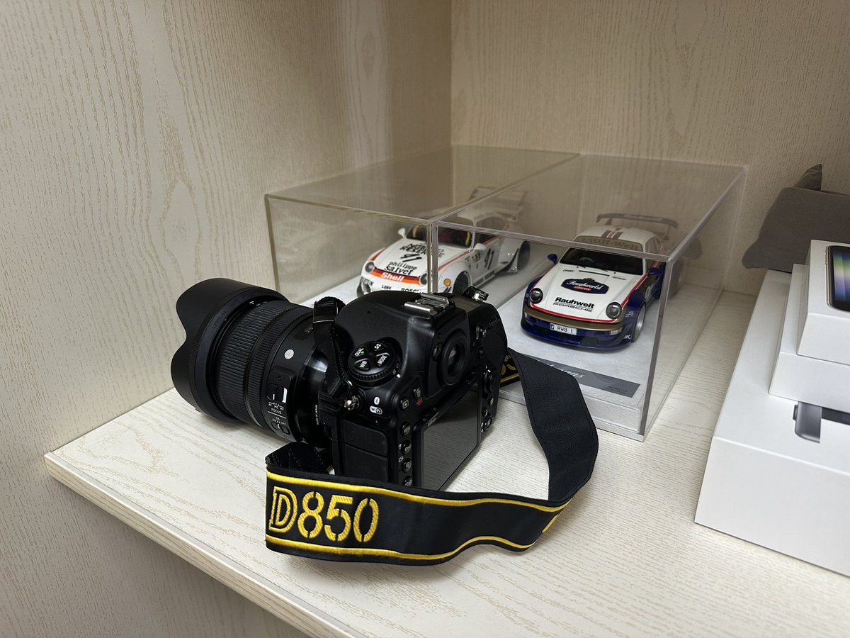 不要用另类的眼光看待港股/中国资产，这应该是我今年早时候post的，市场始终依循stage理论，只不过每个stage的时间长段问题… 中国依旧有好的公司依旧有big winners… 

做交易我们是为了赚钱，赚钱是为了提升生活质量，也有人为了爱好比如我，每个人追求也不同，但重要一点是不要让偏见主导你的系统…