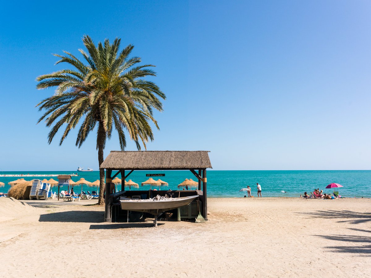 turismodemalaga's tweet image. ¿Conoces las playas de Málaga?  

👉🏼 Con un total de 14 kilómetros de costa, la ciudad ofrece una conexión fluida a través de paseos marítimos que las convierten en el lugar ideal.  

ℹ️ Sumérgete: visita.malaga.eu/es/que-ver-y-h…