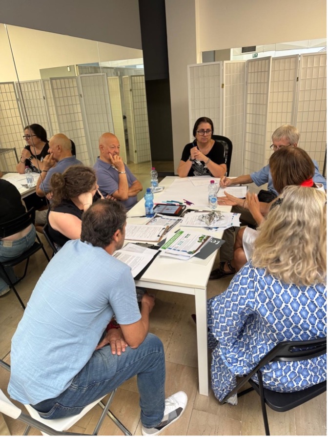 CarbonGap's tweet image. “Removing CO₂ is necessary; reducing emissions alone is not enough” – just one of the things we heard at our citizen panel in Italy last week as part of our Carbon Removal Readiness Assessments project where we sparked deep reflections on how Italy can lead in responsible carbon…