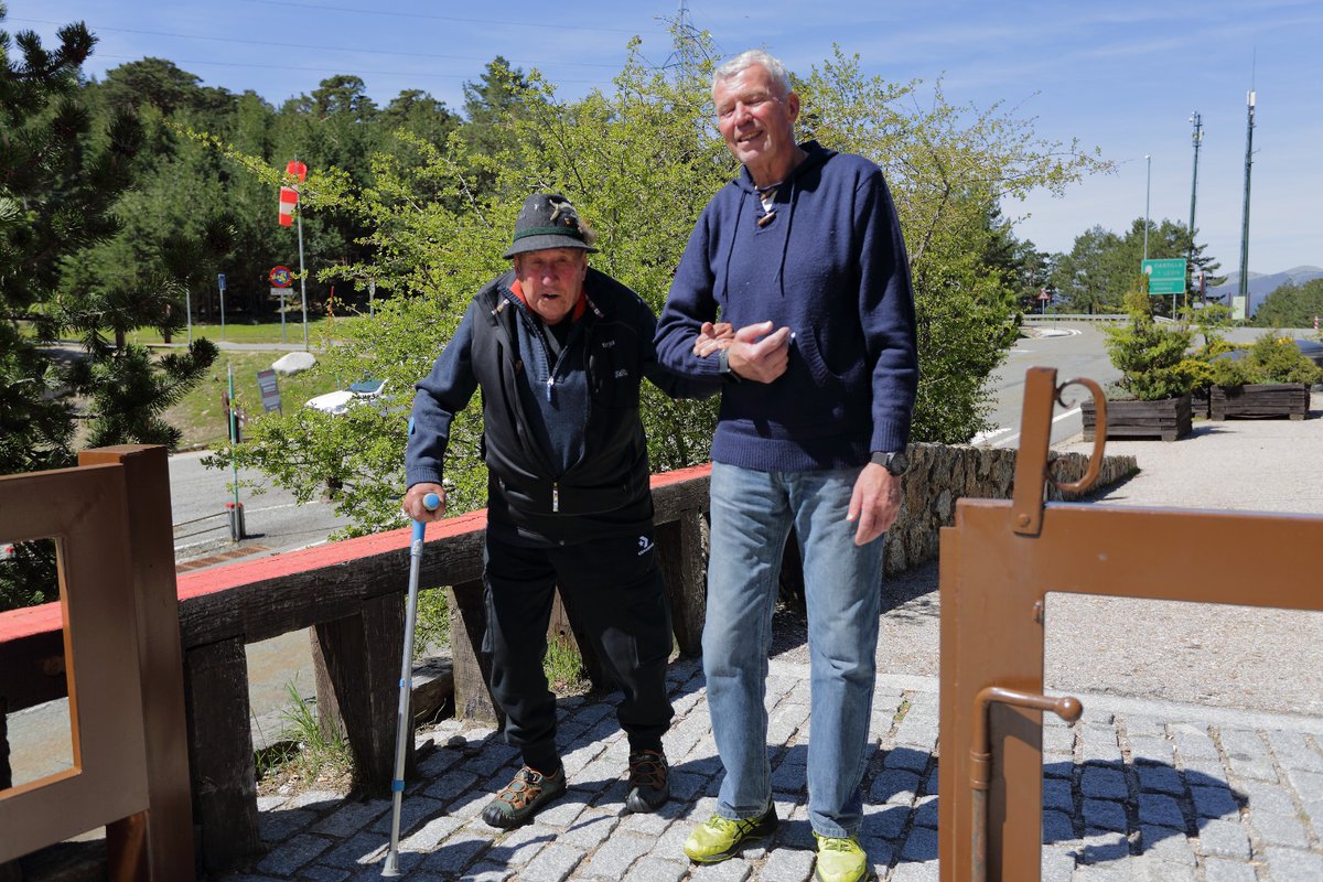 Acabamos de recibir la noticia del fallecimiento hoy de Pedro Gómez. Descanse en paz. 
Estara en el tanatorio a partir de las 17:00. La misa y el entierro seran mañana a las 11:15 y 12:00. Todo en el cementerio municipal de Las Rozas.