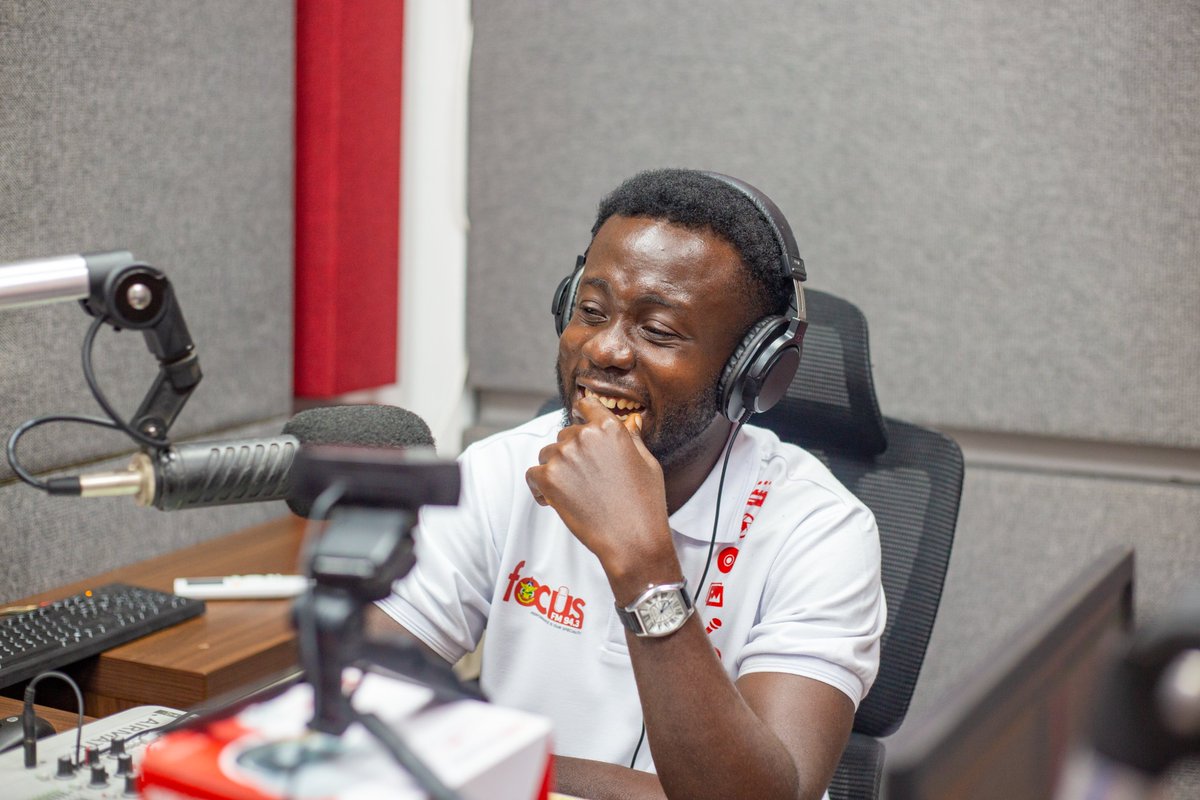 focusfmknust's tweet image. Caught in action. Christo Bars⚡🎙️
facebook.com/share/v/1744m7…

📸| Adika Redeemer Kwame

#SCC_Hour #Christo_Bars @andword_com  #bossu