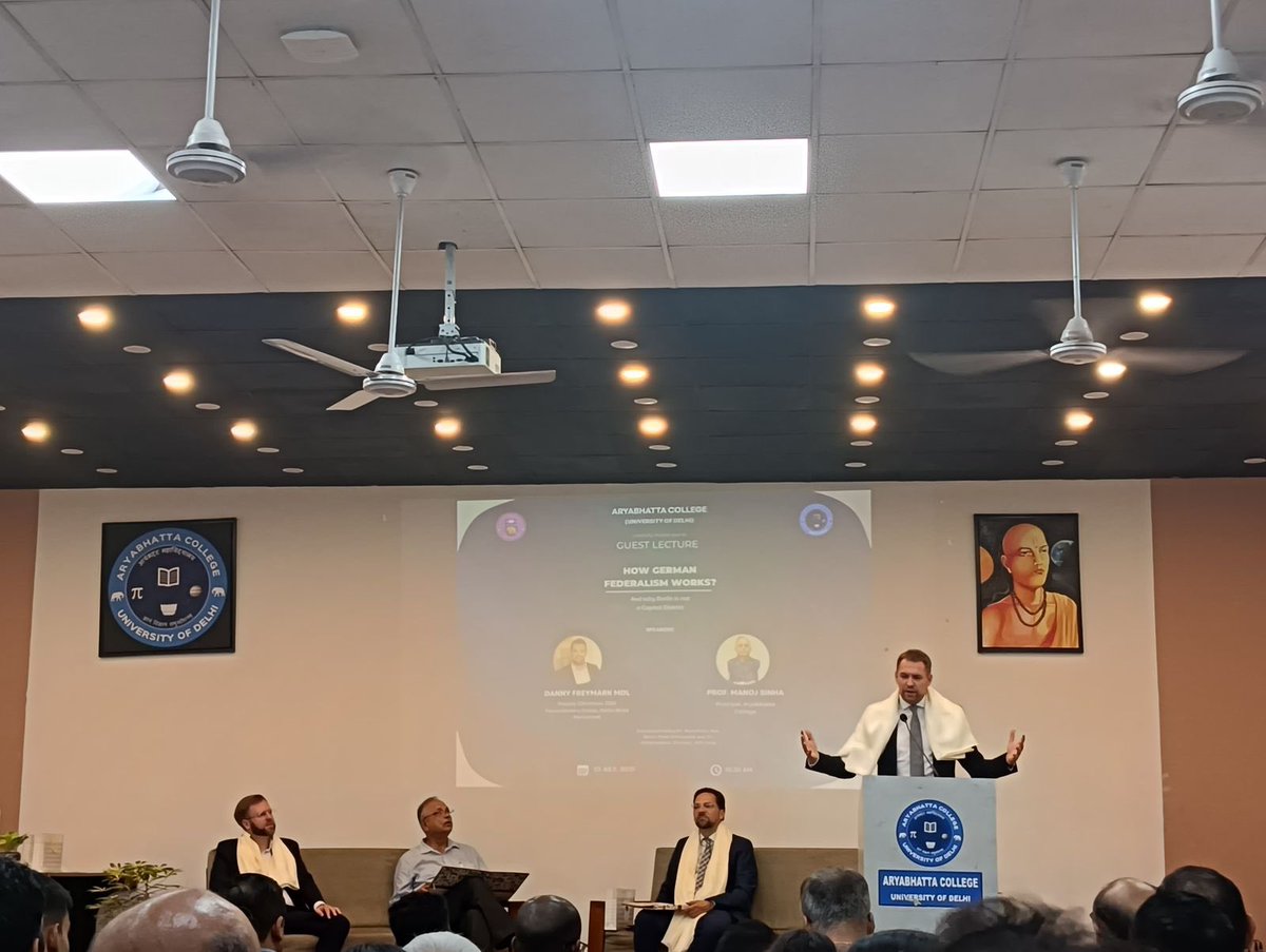 DigvijayHoPE's tweet photo. Attended a fascinating session on “How German Federalism Works?” with @KAS_India &amp; Aryabhatta College.

Key insights on Berlin’s unique status and the dynamics of state autonomy in Germany.

@dannyfreymark @msinhadu @sanketshekhar1 @KASonline https://t.co/3GUIIyeYul