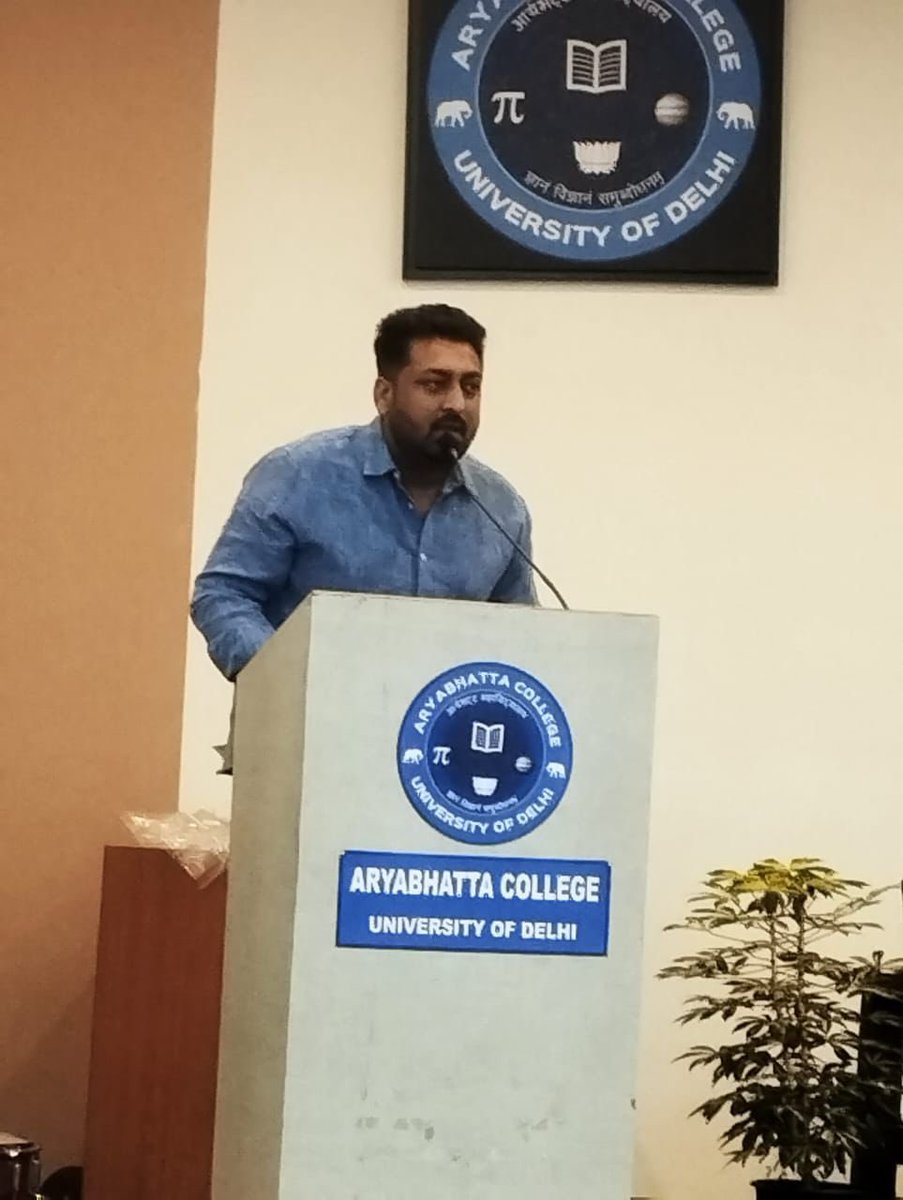 DigvijayHoPE's tweet photo. Attended a fascinating session on “How German Federalism Works?” with @KAS_India &amp; Aryabhatta College.

Key insights on Berlin’s unique status and the dynamics of state autonomy in Germany.

@dannyfreymark @msinhadu @sanketshekhar1 @KASonline https://t.co/3GUIIyeYul