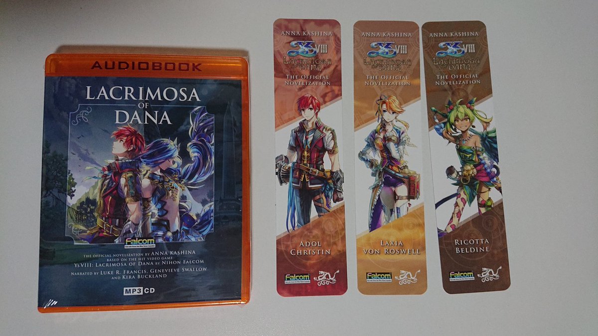 Ys Books 届きました。
CastawayTales , Cookbook ,他グッズ類が Lucky宝箱に収納され、開けると例の曲が流れてきましたよ。
ボトルは麻袋に入ってて中にタナトスのメッセージ
しおりの逆側はダーナ・サハド・ヒュンメル
漂流者チェックリストの裏はダーナの後ろ姿イラスト
#イースVIII 
#イース8