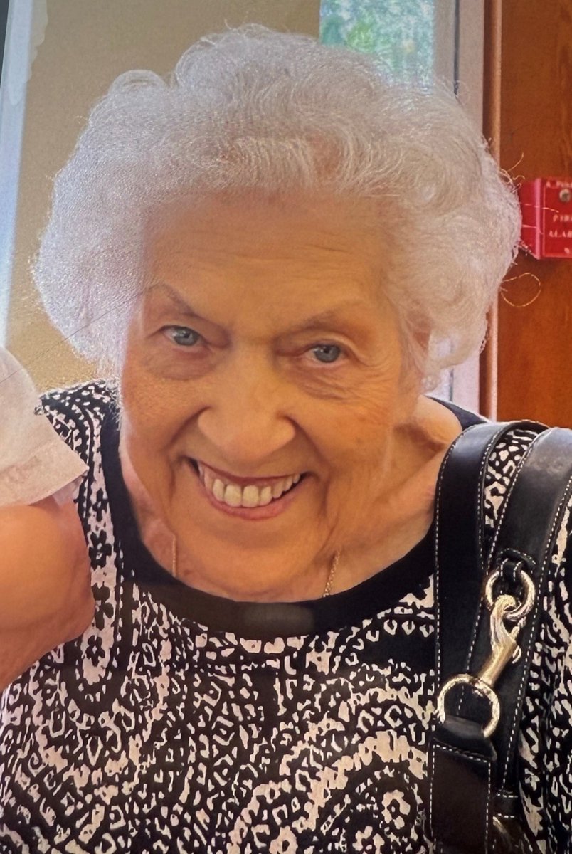 TampaPD's tweet image. MISSING/ENDANGERED: Tampa PD is looking for 91-year-old Elsa De Armas, who was last seen 5:30 am near 2300 W. St. Joseph. She's 4'9", 100 lbs, wearing a white sweater over a nightgown & white pants. If you see Elsa, please call TPD at 813.231.6130 and help us get her home safely