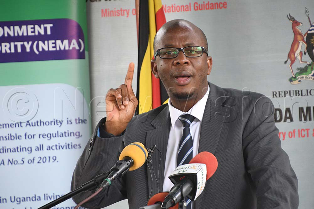 MpKazo2026's tweet image. NEMA boss @ABarirega speaks out on clash with poultry farmer
Akankwasa: “What is taking place is normal enforcement because NEMA has asked Nkalubo to make good of what he has done. It is the responsibility of the farmer to have a clean and healthy environment. On our part, it is…