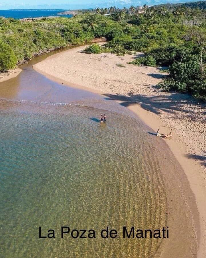 WeatherWatchPR's tweet image. Para refrescarse en estos días calurosos, la Poza de Manatí, no tiene precio.
📸: @babiloniapr