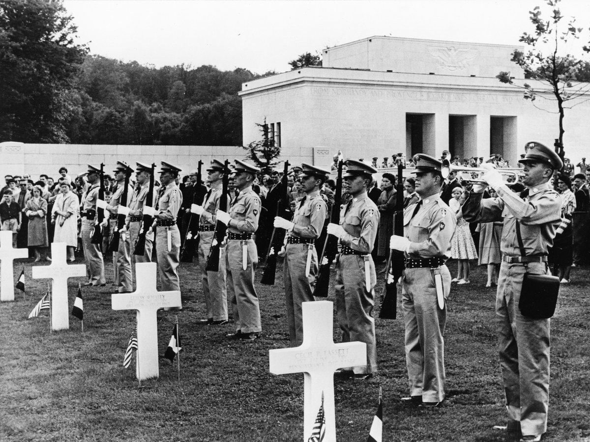 usabmc's tweet image. 📸 On July 23, 1956, Epinal American Cemetery was officially dedicated.
The ceremony marked the formal opening of the cemetery in Dinozé, France, honoring more than 5,000 World War II service members and 424 MIAs whose names are inscribed on its Walls of the Missing.
To this…