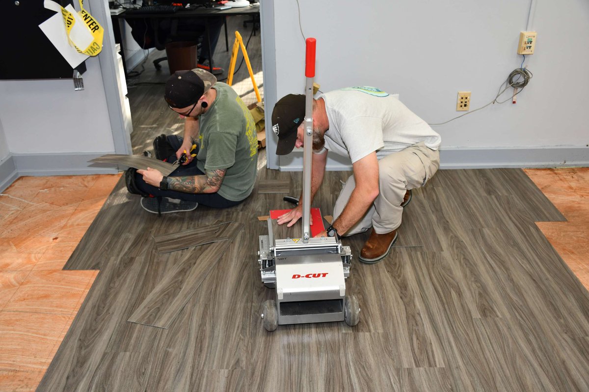 NNSYNews's tweet image. This month's Access Code, we celebrate the Code 900F.41 Production Resource Department Facilities and Equipment Self Help  Division!
Check it out on DVIDS: dvidshub.net/news/503348/ac…
#NNSY #AccessCode #ForceBehindTheFleet #GettingItDone