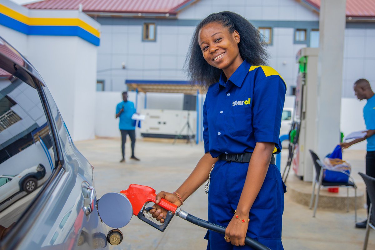 staroilghana's tweet photo. #PHOTOSTORY | Official opening of our Aviation Road station in pictures.
We are located on the Ashaley Botwe-Adenta Aviation Road.
Please find us on Google Maps: https://t.co/oB2Xju2EBF
#EveryDropCounts
#QualityYouCanAfford
#StarOilGhana
#IamAStarSaver
#starcard https://t.co/jNz74brZy6