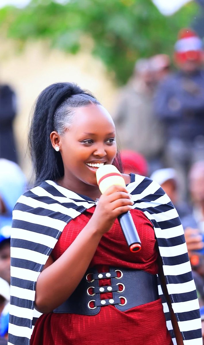 NiceNaadokila's tweet photo. Announcement! Comrades, the County Government of Narok is fighting someone called Kunini Ole Ntutu who is grabbing 4000+ acres of land in the heart of the Maasai Mara National Reserve. Please help us because the county government is compromising the case to advantage the thief. https://t.co/luYsw723uq