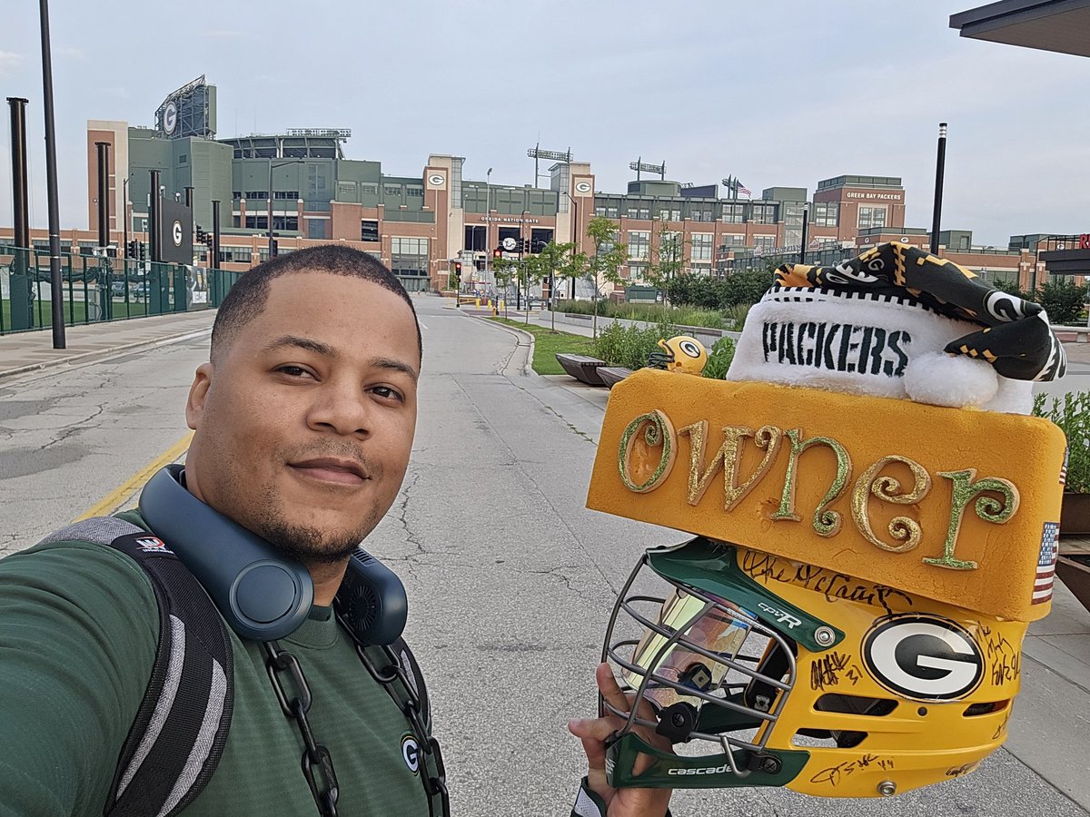 PACKOWNER2011's tweet photo. HOME SWEET HOME BACK AT PACKERS TRAINING CAMP DAY 1💚💛💚💛💚💛💚💛💚💛💚💛💚🧀🧀🧀🧀🧀🧀🧀🧀🧀🧀🧀🧀🧀
#PACKEROWNER #GOPACKGO https://t.co/szT3FYu8O6