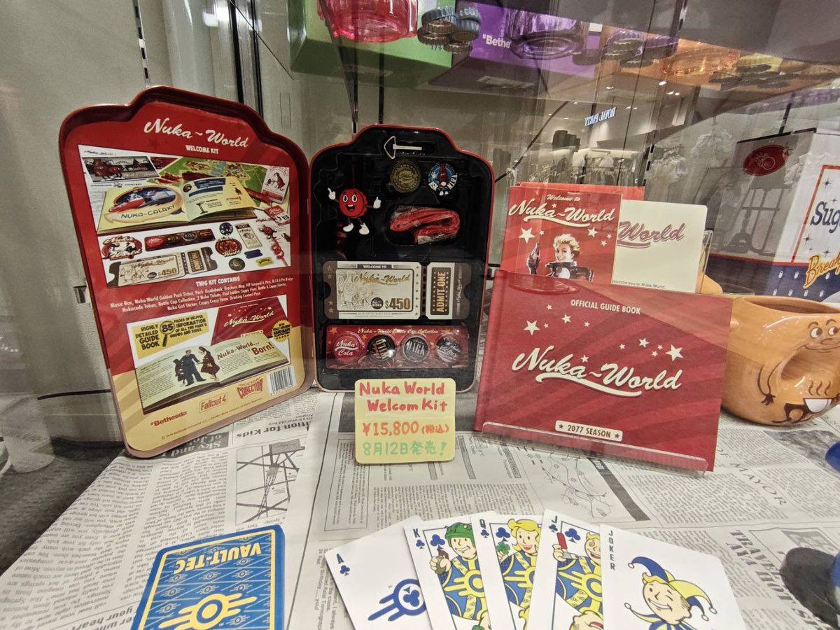 kappa_lily's tweet image. INFOLENS GEEK SHOP様の
「#Fallout Collection」池袋パルコB2会場内ショーケースにて、今回も私物のNuka World Welcome Kitを展示させてもらってます!
現在はオンラインで予約受付中、GEEK SHOP店頭では8月12日から販売予定だそうです!ぜひ店頭で見てみてください〜!
geekshop.infolens.com/collections/fa…