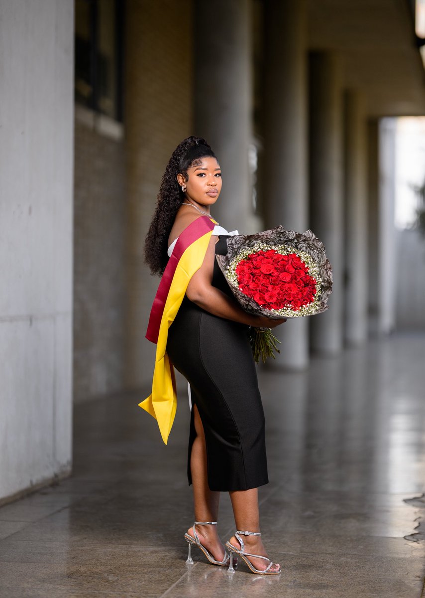 refiloe_fiffy1's tweet image. To be young and educated🫰🏻❤️
She who conquered the Wits edge X3
#witsforgood