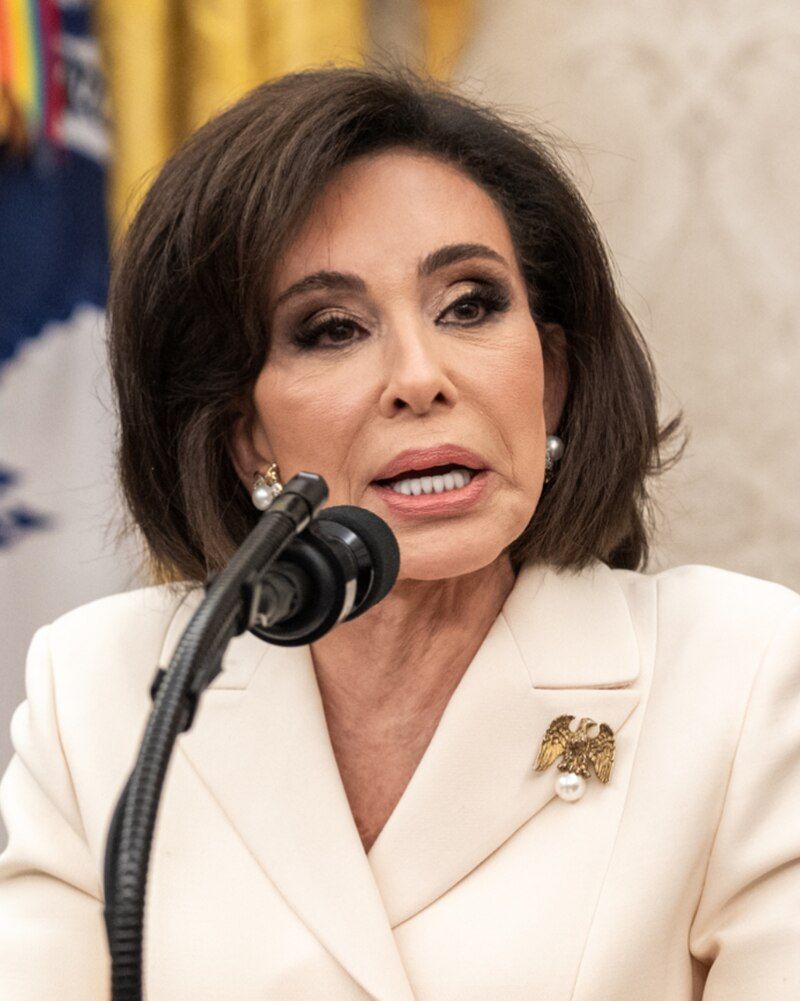 CryptosR_Us's tweet image. ⚖️NEW: The DOJ blames a court error after a Trump-linked crypto scam docket was briefly sealed in full.
Interim U.S. Attorney for D.C., Jeanine Pirro, says court clerks mistakenly sealed the entire case instead of just a company name.