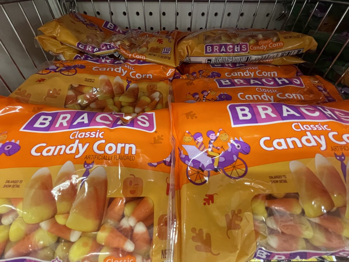 scooperon7's tweet image. Didn’t realize Halloween was just around the corner #7News