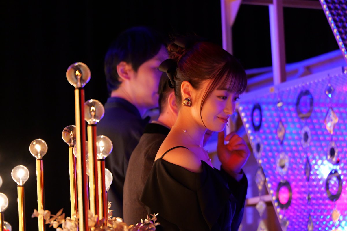 double_impactTV's tweet image. 🔴ダブルインパクト決勝戦🔵
#佐々木久美 さん撮影
バックステージフォトで振り返り📷

『メインMCたちをパシャリ 間も無く始まる…！』
#かまいたち #橋本環奈 #かもめんたるう大

Tver見逃し配信は【7月28日(月)18:59まで】
tver.jp/episodes/ep378…