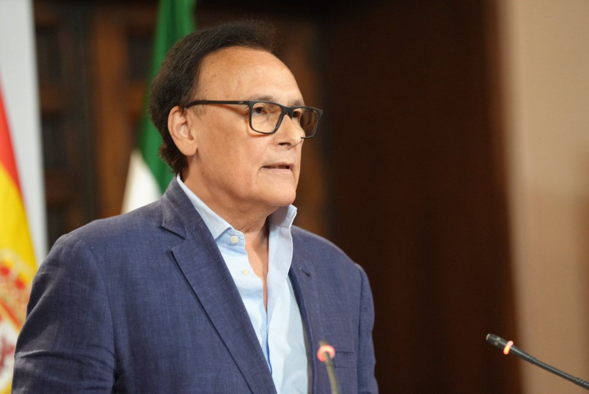 Junta de Andalucía (@andaluciajunta) on Twitter photo Fruto de las reformas efectuadas, aprobamos las primeras titulaciones de la nueva programación académica.
→ Se incorporarán hasta 188 nuevas titulaciones a implantar por las universidades hasta 2028.
📡<a href="/GoVillamandos/">José Carlos Gómez Villamandos</a> tras el #CGobAND ↴ Fruto de las reformas efectuadas, aprobamos las primeras titulaciones de la nueva programación académica.
→ Se incorporarán hasta 188 nuevas titulaciones a implantar por las universidades hasta 2028.
📡<a href="/GoVillamandos/">José Carlos Gómez Villamandos</a> tras el #CGobAND ↴