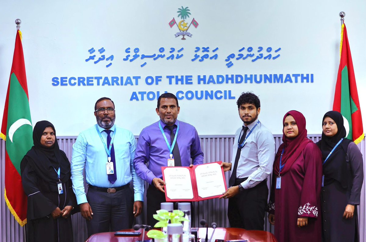 Starting today, the Laamu Atoll Council has begun printing national identity cards. These will be distributed directly to all island councils within the atoll.

This marks a major improvement in service delivery, eliminating the wait for weekly dispatches from Malé.