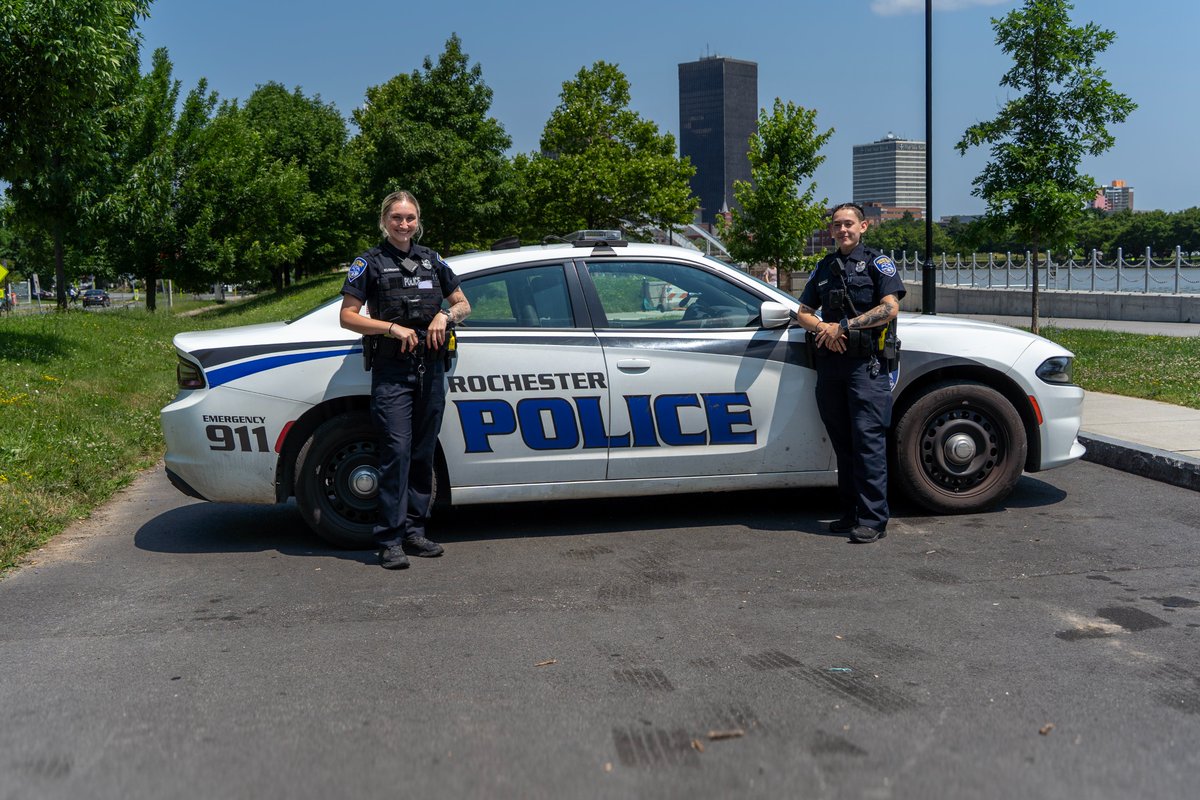 RochesterNYPD's tweet image. From the first day at the academy to countless calls for service, as a Rochester Police Officer, you will make a difference in your community and create lasting friendships along the way. Sign up to join the RPD today! Visit jointherpd.com