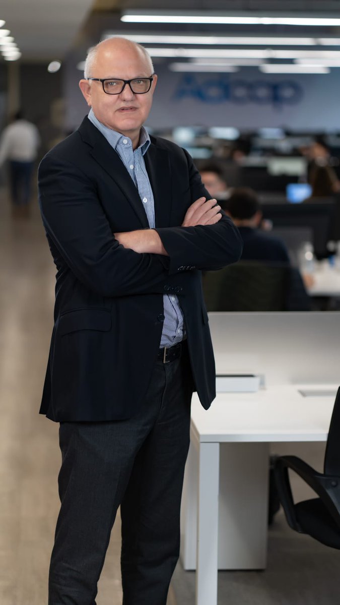 🎙<a href="/edubattaglia/">Eduardo J. Battaglia</a> dialogó en "Primero lo Primero" con <a href="/JavierTimerman/">javier timerman</a>, Managing Partner de <a href="/AdcapArg/">Adcap Grupo Financiero</a> Grupo Financiero y Co-founder de Banza.

📻 Escuchá la entrevista completa acá 👇 
open.spotify.com/episode/00Gz1f…