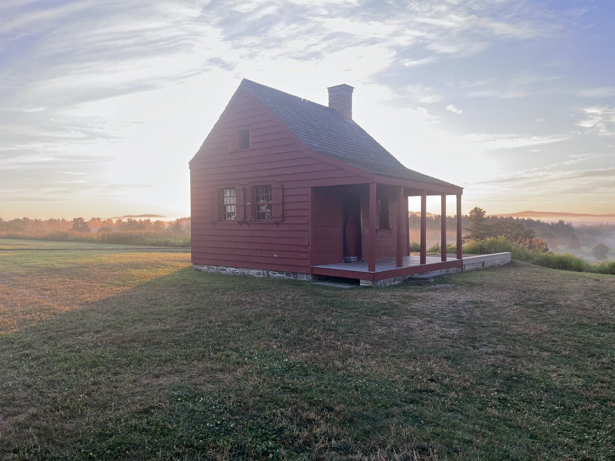HistorySaratoga's tweet image. “What a glorious morning for America!”
—Samuel Adams, 1775
Today’s walk at Saratoga Battlefield echoed that sentiment. Cool breeze, golden hour light.
On this day in 1777, Burgoyne was left unsupported.
The rest is Revolution.
#saratoga250 #americasturningpoint