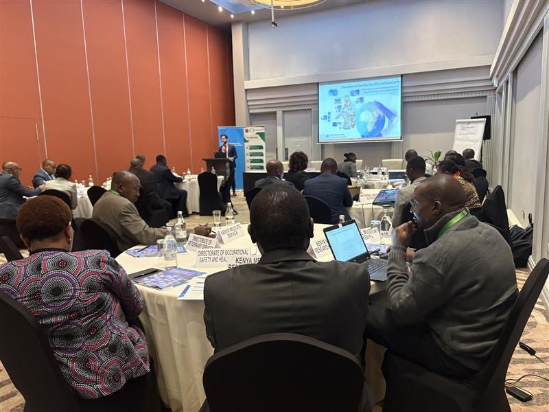 BWCISU's tweet photo. We’re in 🇰🇪 this week for a forum on national implementation of the #1972BWC organised in collaboration with our partners in @nacosti.
Discussions focussing on the importance of stakeholder coordination and engagement.
Thank you to @GPWMDofficial #SIMBA_BIO for the support. https://t.co/yFDN5Sy02f