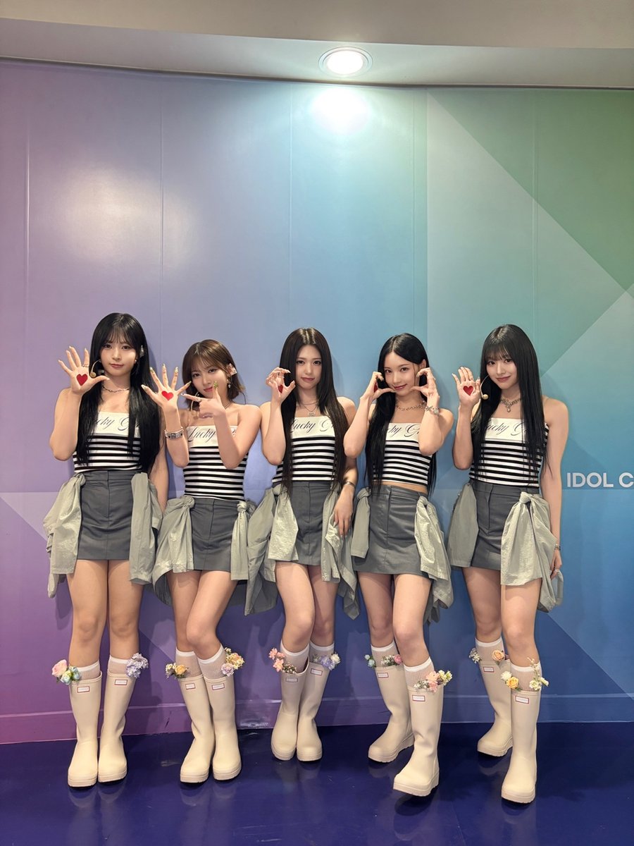 RESCENEofficial's tweet image. [#RE_MEMBER 📸]

250723
📍#쇼챔피언

#RESCENE #리센느 #リセンヌ
#REMINE #리마인