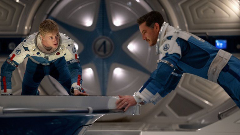 LuminousDagger's tweet image. #TheFantasticFour is a family drama that also happens to be this grand cosmic sci-fi movie that’s visually Marvel Studios’ best film yet and the best Fantastic Four film we’ve gotten to date.
When Pedro Pascal, Vanessa Kirby, Joseph Quinn and Ebon Moss-Bachrach are all together…