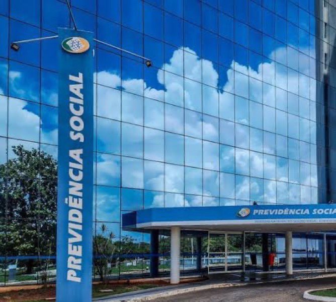 NewsLiberdade's tweet image. 🚨URGENTE - 4 meses após a descoberta do roubo do INSS, nenhum culpado foi preso e ainda não se sabe exatamente onde foi parar o dinheiro