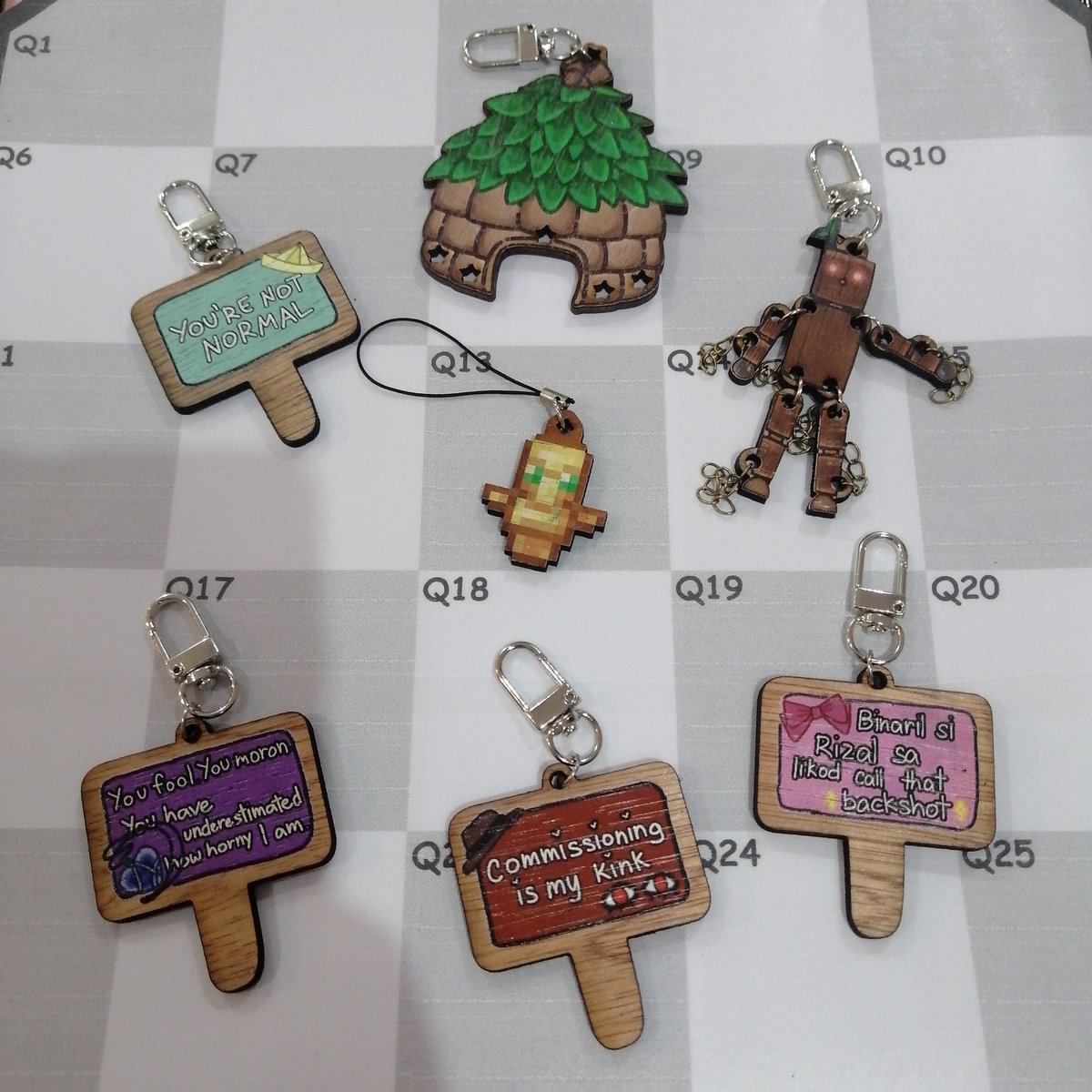 In case yall wanna see what the wooden charms look like, here are some wooden charms that we'll be having for PGDX and PotA Cebu!

Produced by our beloved Mozaiku 💙