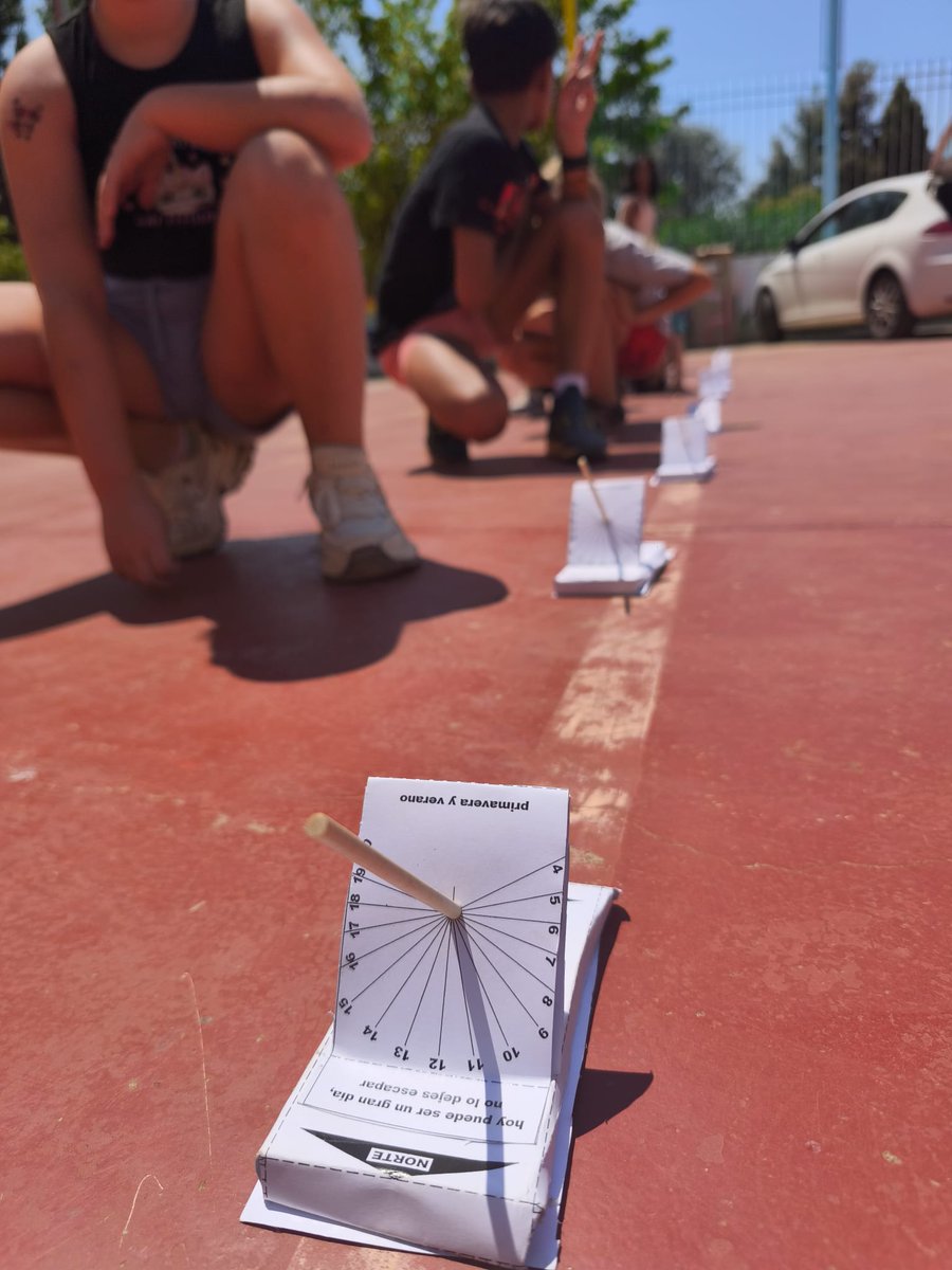 Centro de Innovación Territorial RuralTEC (@rural_tec) on Twitter photo Las escuelas de verano de #CaudetedelasFuentes y #Fuenterrobles se suman al impulso del #astroturismo en el interior de #Valencia una iniciativa de <a href="/Rural_Tec/">Centro de Innovación Territorial RuralTEC</a> y <a href="/dipvalencia/">Diputació de València</a>, con la colaboración del <a href="/bighistory_aras/">Centro Big History</a> <a href="/MITierradelVino/">M.I.Tierra del Vino</a> <a href="/TierraBobal/">Tierra Bobal</a> <a href="/ASTROAVA/">Asociación Valenciana de Astronomía 😷🔭</a> Las escuelas de verano de #CaudetedelasFuentes y #Fuenterrobles se suman al impulso del #astroturismo en el interior de #Valencia una iniciativa de <a href="/Rural_Tec/">Centro de Innovación Territorial RuralTEC</a> y <a href="/dipvalencia/">Diputació de València</a>, con la colaboración del <a href="/bighistory_aras/">Centro Big History</a> <a href="/MITierradelVino/">M.I.Tierra del Vino</a> <a href="/TierraBobal/">Tierra Bobal</a> <a href="/ASTROAVA/">Asociación Valenciana de Astronomía 😷🔭</a>