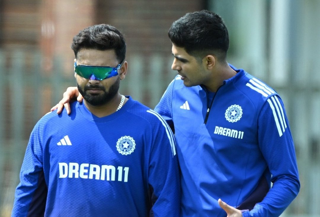 WorshipRP's tweet image. Rishabh Pant as indian captain - 5/5 toss lost
Shubman Gill as indian captain - 4/4 toss lost
