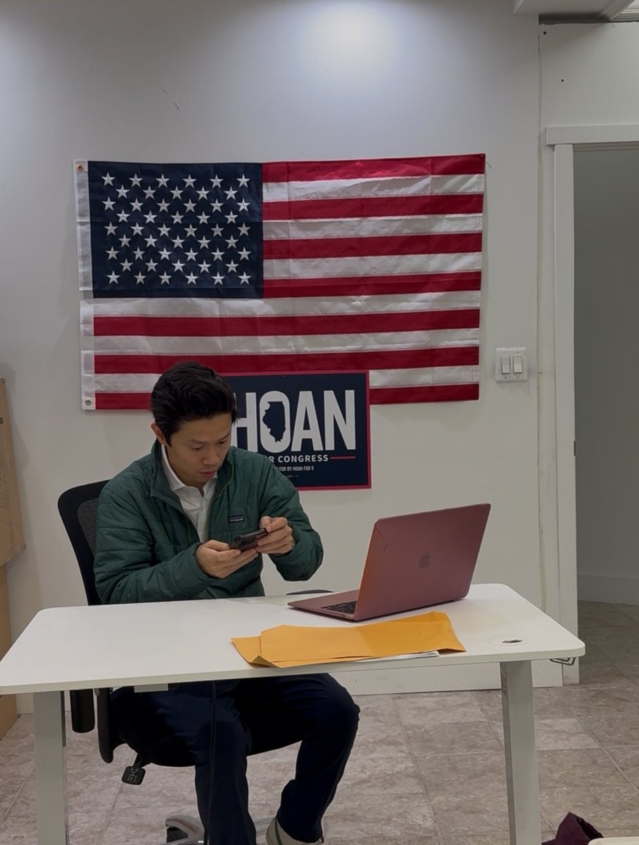 HoanDHuynh's tweet image. What a week! 💥
From packed community events to late-night calls with supporters, the energy is real and we’re just getting started.
Thank you to everyone showing up, speaking out, and building this movement with us. Let’s keep going.
#HoanforCongress #PeoplePower