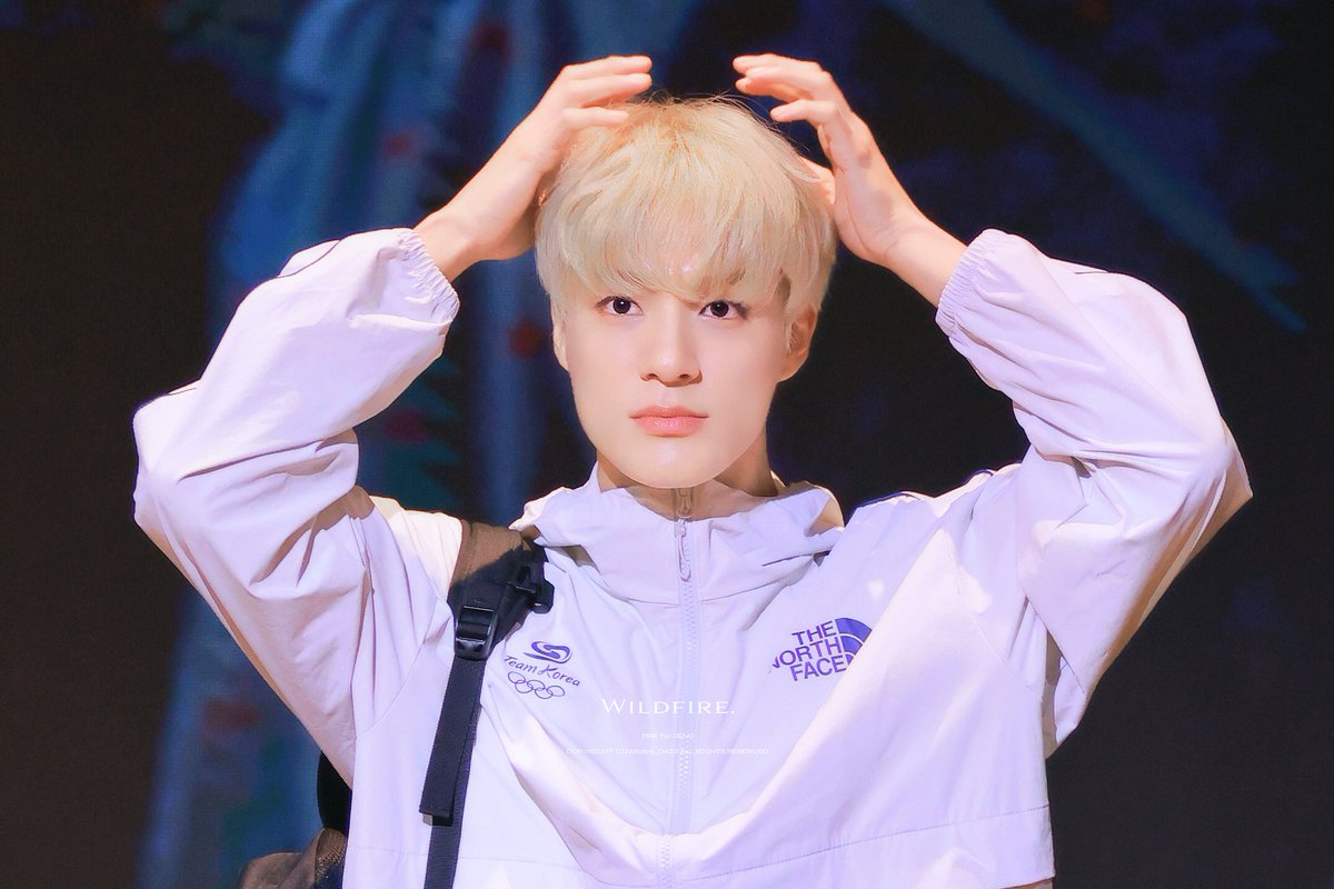 Wildfire_0423's tweet image. 250723
#μ λ
Έ #JENO #μμν°λλ¦Ό #NCTDREAM
