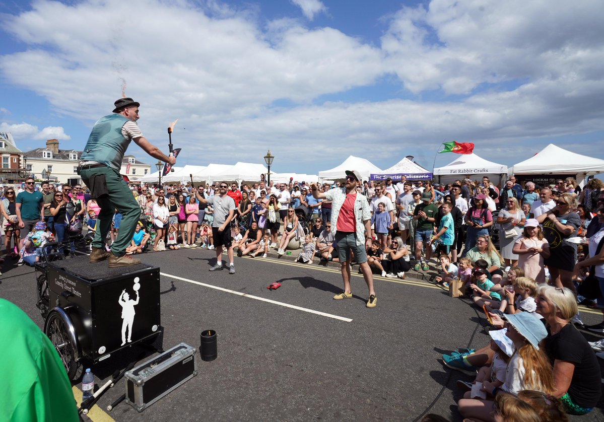 DurhamCouncil's tweet image. What better way to spend a summer weekend than by the beach at @seahamfoodfest😄which is FREE to attend!

Tuck into food and drink from over 120 traders, watch celebrity chef demos and enjoy music, street performers and family fun.

🕒 Opening Times
Saturday 2 August: 10am to 5pm…