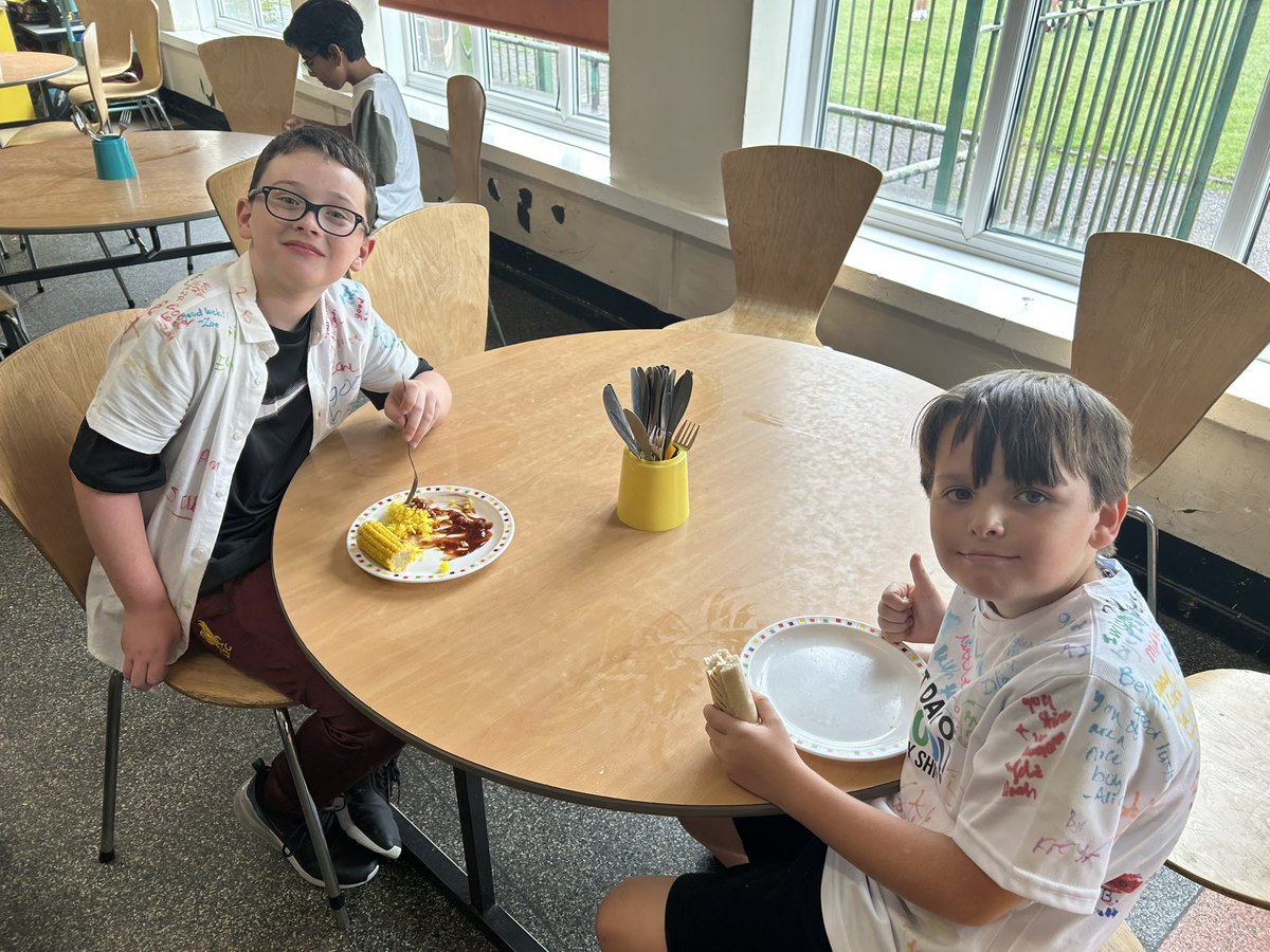 Prescot Primary School  tweet media