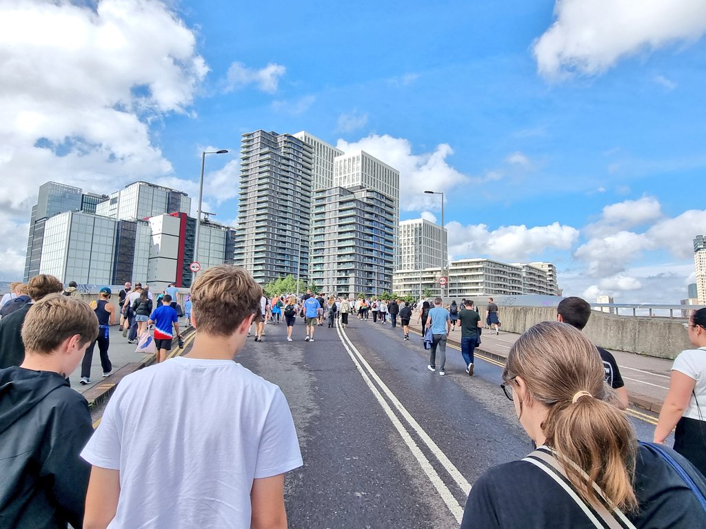 NoelDolphin's tweet image. I was at the @LondonStadium over the weekend for the Athletics. I was really impressed with how it's possible to manage 60,000 people leaving a stadium simultaneously and safely get them on trains at Stratford station, which is busy at the best of times.